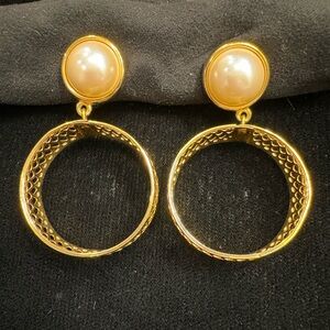 Vintage Monet Faux Pearl Comfort Clip Earrings
